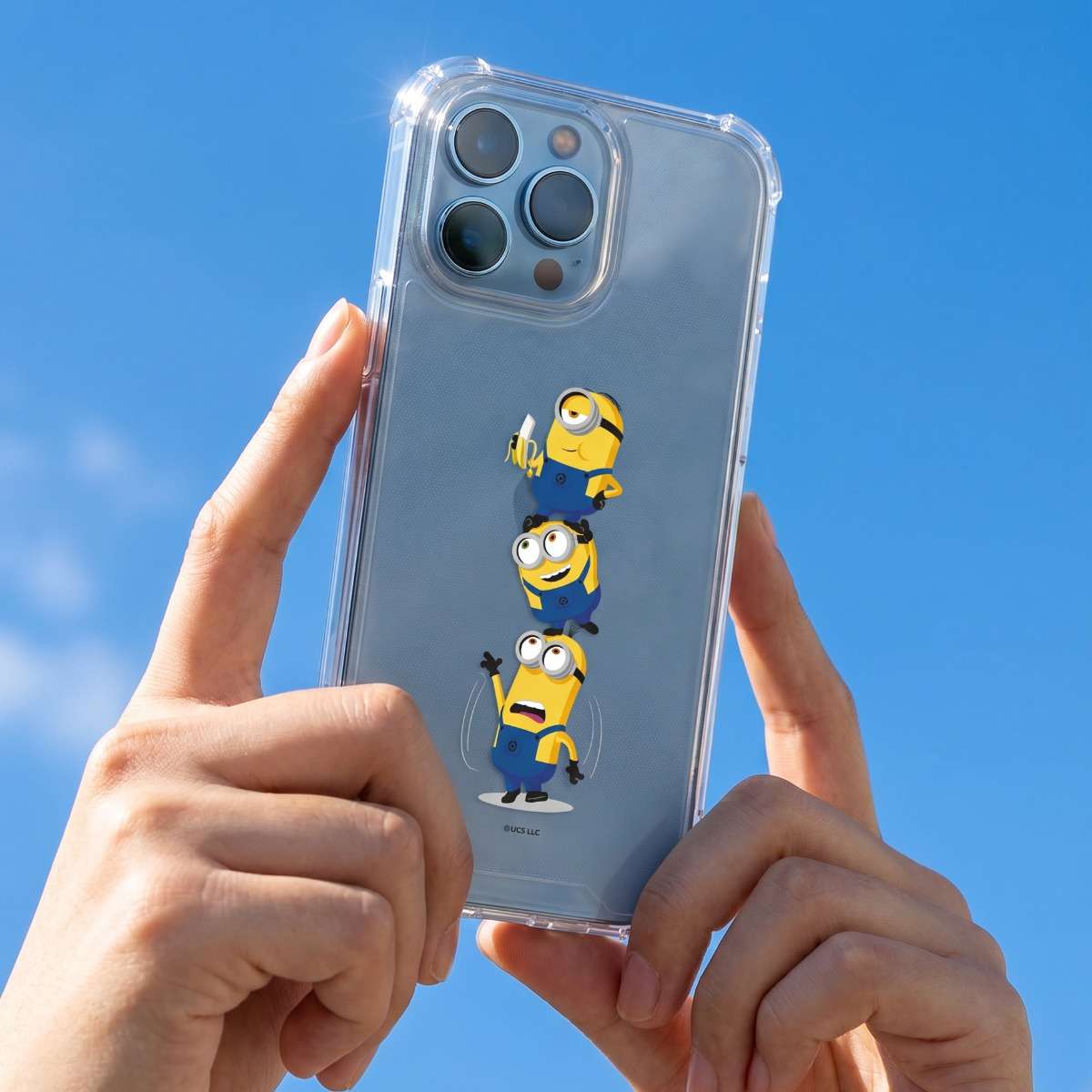 Funda Minions Banana – vista trasera con detalle de protección
